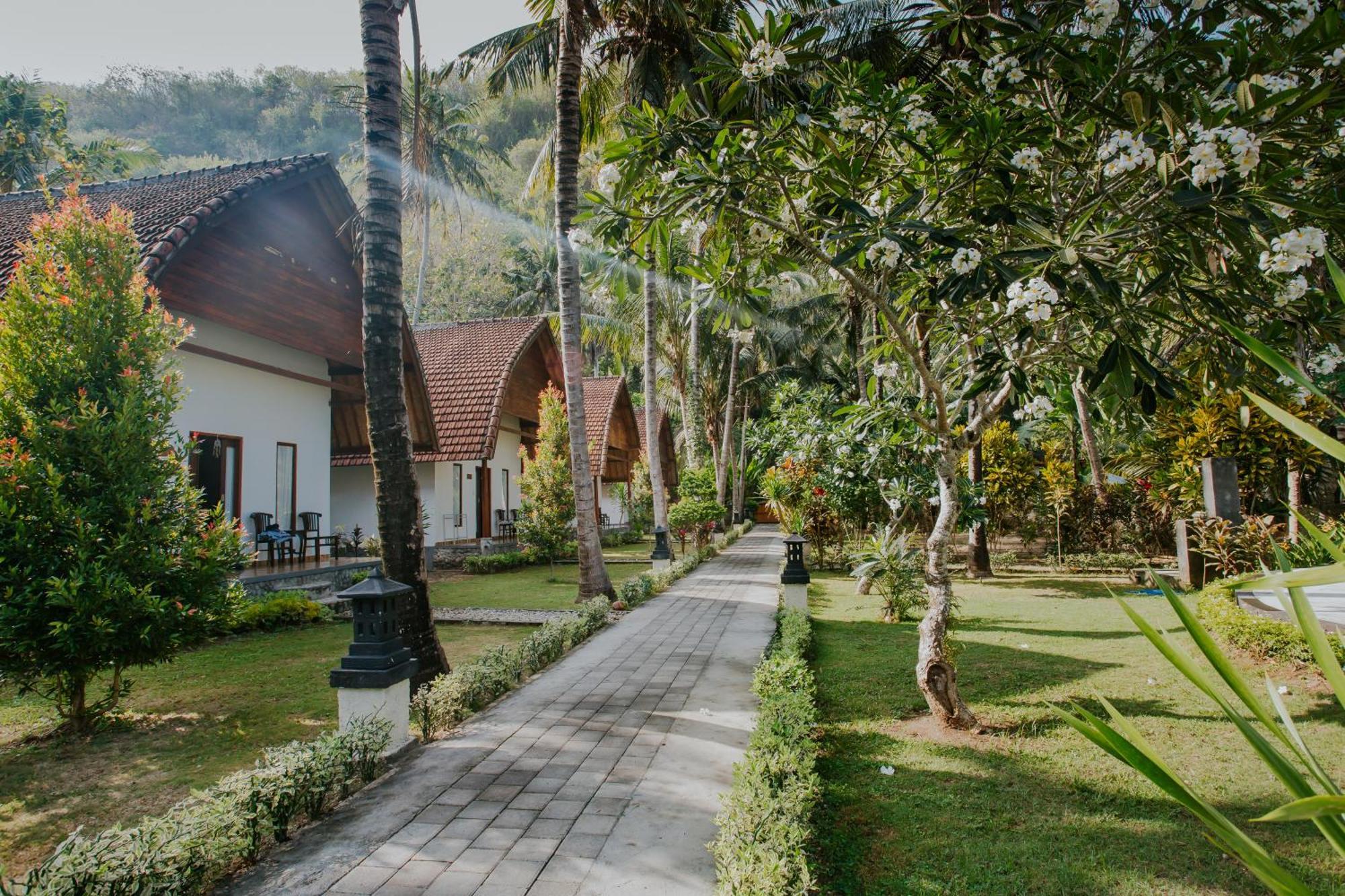 Crystal Bay Villa Sakti Ngoại thất bức ảnh