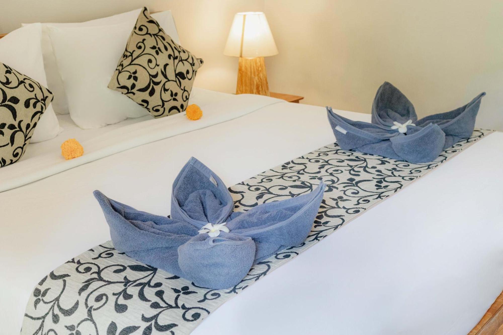 Crystal Bay Villa Sakti Phòng bức ảnh
