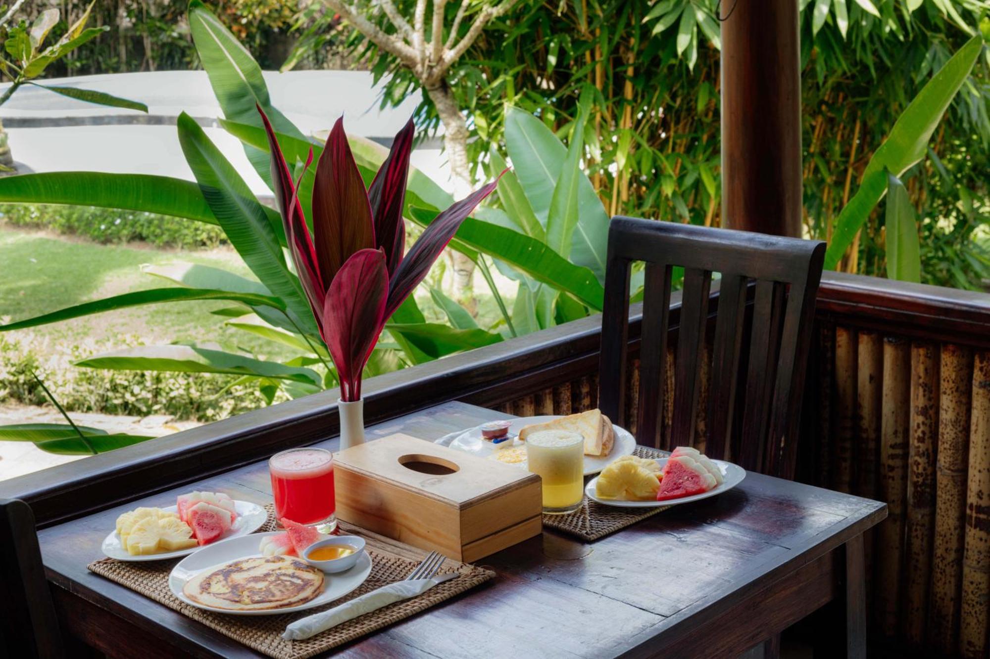 Crystal Bay Villa Sakti Ngoại thất bức ảnh